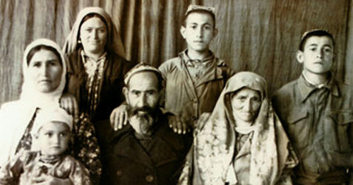 Турки-месхетинцы. Фото http://www.an-tat.ru/zhurnal-nash-dom-tatarstan/27/1467/ Турки-месхетинцы. Фото http://www.an-tat.ru/zhurnal-nash-dom-tatarstan/27/1467/