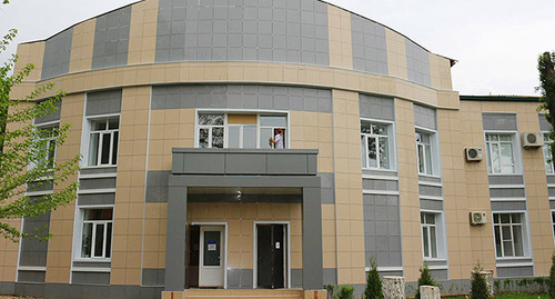 Корпус терапии Республиканской клинической больницы в Махачкале. Фото: http://rkb05.ru/portfolio-4 Корпус терапии Республиканской клинической больницы в Махачкале. Фото: http://rkb05.ru/portfolio-4