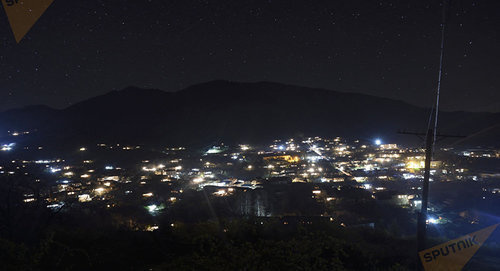 Ночной Гадрут, Карабах. Фото © Sputnik/ Asatur Yesayants
http://ru.armeniasputnik.am/karabah/20161119/5529937/Karabakh-narushenia-linia-soprikosnovenia.html Ночной Гадрут, Карабах. Фото © Sputnik/ Asatur Yesayants
http://ru.armeniasputnik.am/karabah/20161119/5529937/Karabakh-narushenia-linia-soprikosnovenia.html