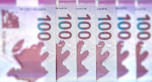 Купюры достоинством с 100 манатов. Фото © Sputnik / Murad Orujov
http://ru.sputnik.az/economy/20161209/408034914/manat-perexodit-na-polniy-plavayushiy-kurs.html Купюры достоинством с 100 манатов. Фото © Sputnik / Murad Orujov
http://ru.sputnik.az/economy/20161209/408034914/manat-perexodit-na-polniy-plavayushiy-kurs.html