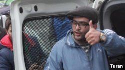 Илькин Рустамзаде. Фото http://www.radioazadlyg.org/a/26752872.html Илькин Рустамзаде. Фото http://www.radioazadlyg.org/a/26752872.html