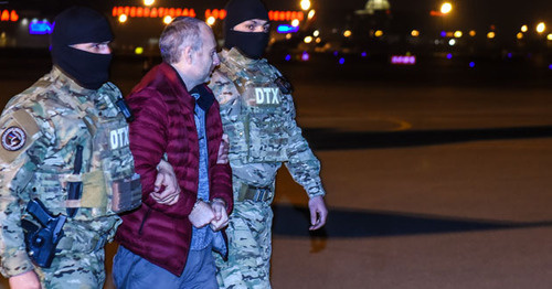 Александр Лапшин доставлен в Азербайджан. Баку, 7 февраля 2017 г. Фото Азиза Каримова для "Кавказского узла" Александр Лапшин доставлен в Азербайджан. Баку, 7 февраля 2017 г. Фото Азиза Каримова для "Кавказского узла"