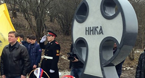 Поклонный крест в честь 84 десантников 6-й роты в Улус-Керте, Чечня. Фото http://pln-pskov.ru/society/270037.html Поклонный крест в честь 84 десантников 6-й роты в Улус-Керте, Чечня. Фото http://pln-pskov.ru/society/270037.html