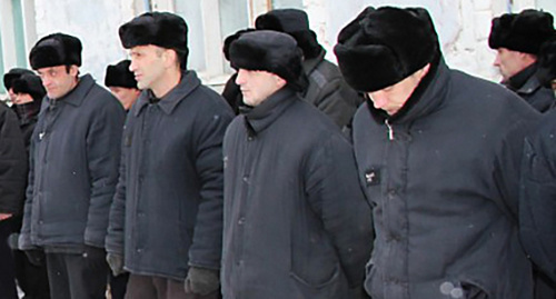 Осужденные в исправительной колонии № 1 УФСИН России по Республике Калмыкия. Февраль 2012 г. Фото: http://ufsin-kalmykia.livejournal.com
Осужденные в исправительной колонии № 1 УФСИН России по Республике Калмыкия. Февраль 2012 г. Фото: http://ufsin-kalmykia.livejournal.com