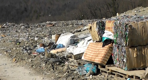 Свалка в Лермонтово. Фото Анны Грицевич для "Кавказского узла" Свалка в Лермонтово. Фото Анны Грицевич для "Кавказского узла"
