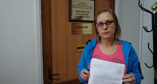 Татьяна Дьякова на приеме у чиновников мэрии. Фото Светланы Кравченко для "Кавказского узла" Татьяна Дьякова на приеме у чиновников мэрии. Фото Светланы Кравченко для "Кавказского узла"