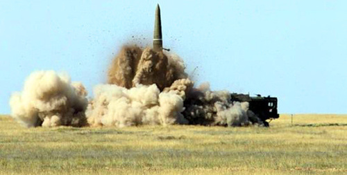полигон "Капустин Яр". Фото http://www.krasfun.ru/2011/10/ucheniya-centr-2011-kapustin-yar/ полигон "Капустин Яр". Фото http://www.krasfun.ru/2011/10/ucheniya-centr-2011-kapustin-yar/