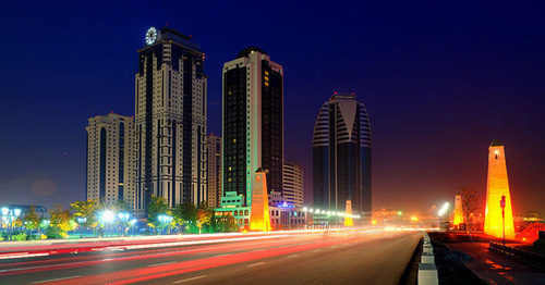 Грозный. Чечня. Фото: Тимур Агиров http://timag82.livejournal.com/66821.html Грозный. Чечня. Фото: Тимур Агиров http://timag82.livejournal.com/66821.html