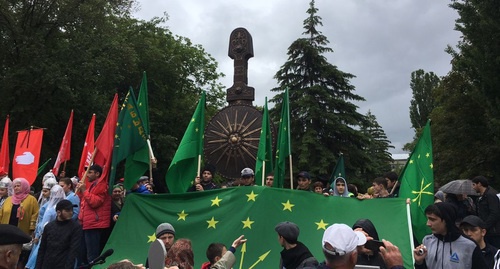 Открытие мемориала жертвам Кавказской войны в Черкесске. 21 мая 2017 года. Фото Амара Жужуева. Открытие мемориала жертвам Кавказской войны в Черкесске. 21 мая 2017 года. Фото Амара Жужуева.