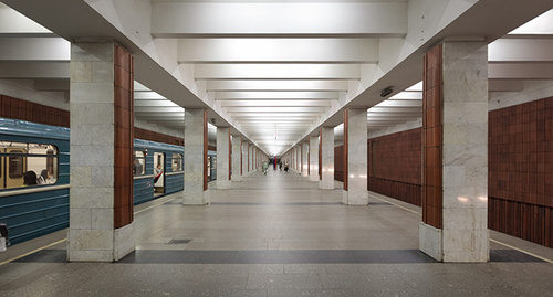 Станция метро "Теплый стан”. Фото http://www.metrowalks.com/ru/moscow/kaluzhsko-rizhskaya/tioply-stan Станция метро "Теплый стан”. Фото http://www.metrowalks.com/ru/moscow/kaluzhsko-rizhskaya/tioply-stan