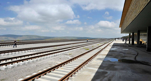станция Карцахи железной дороги Баку-Тбилиси-Карс. Фото http://ru-railway.livejournal.com/2252717.html?thread=35189677 станция Карцахи железной дороги Баку-Тбилиси-Карс. Фото http://ru-railway.livejournal.com/2252717.html?thread=35189677