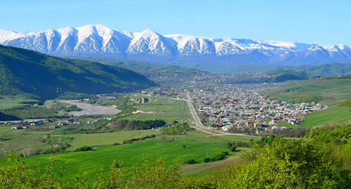 Вид на Ленинаул, Дагестан. Фото http://www.odnoselchane.ru/?init_id=61061&page=photos_of_category§=547&pg=7&com=photogallery Вид на Ленинаул, Дагестан. Фото http://www.odnoselchane.ru/?init_id=61061&page=photos_of_category§=547&pg=7&com=photogallery