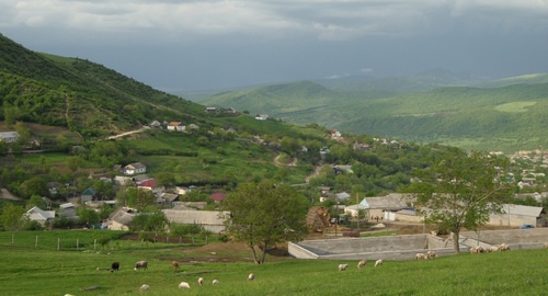 Cело Ленинаул, Дагестан. Фото: Карамудин Атаев, http://ленинаул.рф/fotogalereya.html Cело Ленинаул, Дагестан. Фото: Карамудин Атаев, http://ленинаул.рф/fotogalereya.html