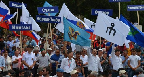Общероссийский съезд ногайского народа. Аул Терекли-Мектеб, Ногайский район Дагестана, 14 июня 2017. Фото предоставлено "Кавказскому узлу" оргкомитетом съезда. Общероссийский съезд ногайского народа. Аул Терекли-Мектеб, Ногайский район Дагестана, 14 июня 2017. Фото предоставлено "Кавказскому узлу" оргкомитетом съезда.