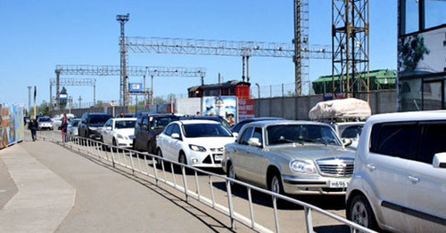 Очередь на паромной переправе "Кавказ-Крым". Фото Натальи Мацко для "Кавказского узла" Очередь на паромной переправе "Кавказ-Крым". Фото Натальи Мацко для "Кавказского узла"