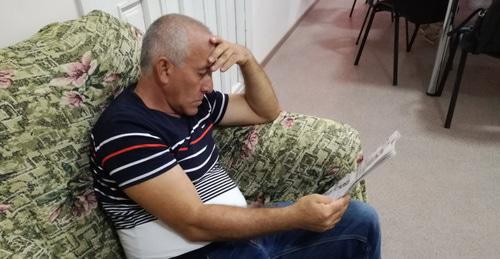 Казбек Мсоев, новый участник голодовки. Владикавказ, 23 августа 2017 г. Фото Эммы Марзоевой для "Кавказского узла" Казбек Мсоев, новый участник голодовки. Владикавказ, 23 августа 2017 г. Фото Эммы Марзоевой для "Кавказского узла"