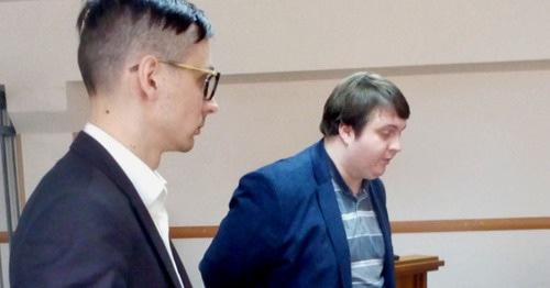 Алексей Волков (справа) и Роман Зайцев на судебном заседании, март 2017 года. Фото Татьяны Филимоновой для "Кавказского узла" Алексей Волков (справа) и Роман Зайцев на судебном заседании, март 2017 года. Фото Татьяны Филимоновой для "Кавказского узла"