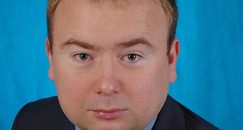 Денис Хмелевской. Фото http://krd.ru/gorodskaya-duma/struktura-gorodskoy-dumy/deputaty-gorodskoy-dumy-krasnodara/khmelevskoj.html Денис Хмелевской. Фото http://krd.ru/gorodskaya-duma/struktura-gorodskoy-dumy/deputaty-gorodskoy-dumy-krasnodara/khmelevskoj.html