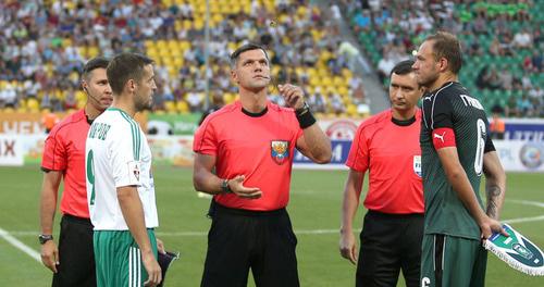 Футболисты "Краснодара" и "Томи". Фото http://fctomtomsk.ru/ru/mediabank/photo/667 Футболисты "Краснодара" и "Томи". Фото http://fctomtomsk.ru/ru/mediabank/photo/667