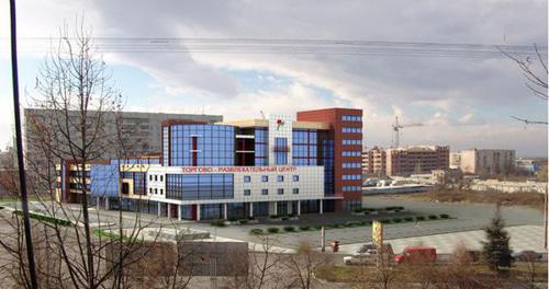 Торгово-развлекательный центр "Столица". Владикавказ. Фото: stim http://wikimapia.org/ Торгово-развлекательный центр "Столица". Владикавказ. Фото: stim http://wikimapia.org/