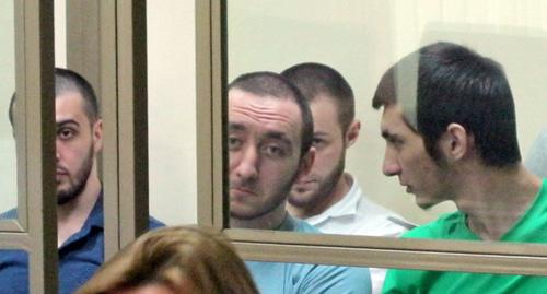 Подсудимые по делу "Орджоникидзевского джамаата" Фото Константина Волгина для "Кавказского узла" Подсудимые по делу "Орджоникидзевского джамаата" Фото Константина Волгина для "Кавказского узла"