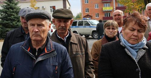 Пикет шахтеров в Гуково. 9 октября 2017 года. Фото Вячеслава Прудникова для "Кавказского узла" Пикет шахтеров в Гуково. 9 октября 2017 года. Фото Вячеслава Прудникова для "Кавказского узла"