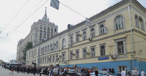 Басманный суд Москвы. Фото: Leonrid https://ru.wikipedia.org Басманный суд Москвы. Фото: Leonrid https://ru.wikipedia.org