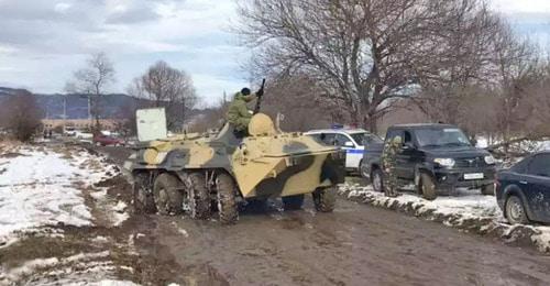 Спецоперация в станице Зеленчукская. 18 декабря 2017 года. Фото пресс-службы Национального антитеррористического комитета http://nac.gov.ru/ Спецоперация в станице Зеленчукская. 18 декабря 2017 года. Фото пресс-службы Национального антитеррористического комитета http://nac.gov.ru/