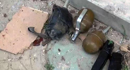 Гранаты, обнаруженные во время КТО в Дагестане. http://nac.gov.ru/kontrterroristicheskie-operacii/v-dagestane-v-hode-kto-neytralizovany-troe.html Гранаты, обнаруженные во время КТО в Дагестане. http://nac.gov.ru/kontrterroristicheskie-operacii/v-dagestane-v-hode-kto-neytralizovany-troe.html