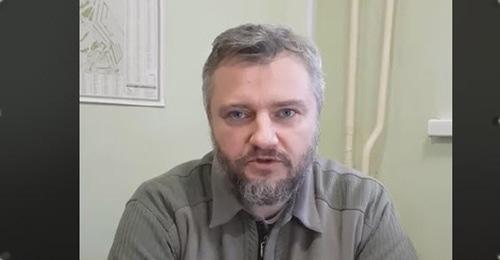 Кадр из видеообращения Анатолия Болтыхова, размещенного на странице адвоката Сергея Куницкого в Facebook https://www.facebook.com/sergey.kunitsky/videos/1519797298099845/ Кадр из видеообращения Анатолия Болтыхова, размещенного на странице адвоката Сергея Куницкого в Facebook https://www.facebook.com/sergey.kunitsky/videos/1519797298099845/
