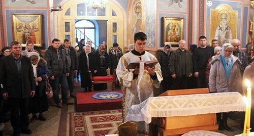 Навечерие Рождества в Георгиевском храме Краснодара, 6 января 2017 года. Фото пресс-службы Георгиевского храма Навечерие Рождества в Георгиевском храме Краснодара, 6 января 2017 года. Фото пресс-службы Георгиевского храма