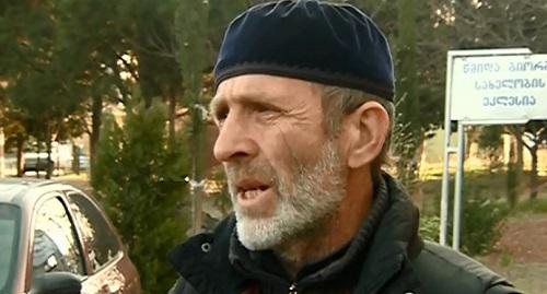 Отец Темирлана Мачаликашвили Малхаз Мачаликашвили. Кадр из видеосюжета Rustavi 2. Отец Темирлана Мачаликашвили Малхаз Мачаликашвили. Кадр из видеосюжета Rustavi 2.