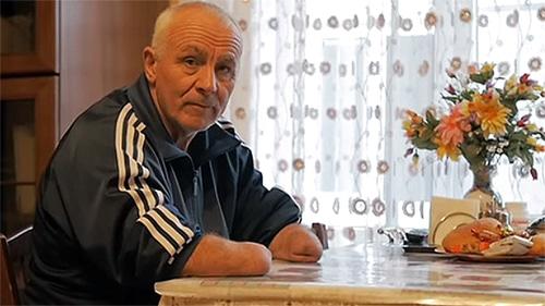 Аслан Иритов. Фото: стоп-кадр видео Зачистка "Вольного Аула" пользователя
ProtivPytok https://www.youtube.com/watch?time_continue=190&v=XE2hisa-kdY Аслан Иритов. Фото: стоп-кадр видео Зачистка "Вольного Аула" пользователя
ProtivPytok https://www.youtube.com/watch?time_continue=190&v=XE2hisa-kdY