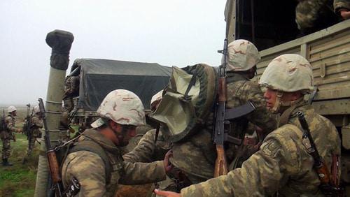Азербайджанские военные. Фото пресс-службы Минобороны Азербайджана. https://mod.gov.az/ru/news/v-vojskah-nachalsya-novyj-uchebnyj-period-21497.html Азербайджанские военные. Фото пресс-службы Минобороны Азербайджана. https://mod.gov.az/ru/news/v-vojskah-nachalsya-novyj-uchebnyj-period-21497.html