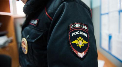 Сотрудник МВД. Фото Елены Синеок, Юга.ру
Сотрудник МВД. Фото Елены Синеок, Юга.ру