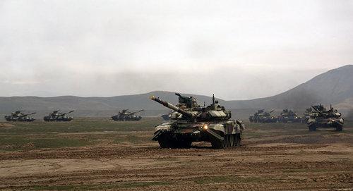 Военные учения с участием танков и авиации в Азербайджане. Фото: пресс-служба Минобороны АР Военные учения с участием танков и авиации в Азербайджане. Фото: пресс-служба Минобороны АР
