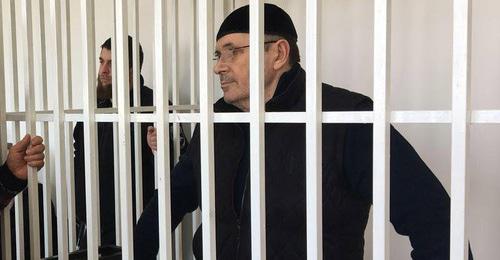 Оюб Титиев. Фото: пресс-служба ПЦ "Мемориал" Оюб Титиев. Фото: пресс-служба ПЦ "Мемориал"