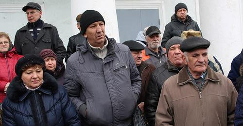 Участники пикета шахтеров Гуково. 28 марта 2018 г. Фото Вячеслава Прудникова для "Кавказского узла" Участники пикета шахтеров Гуково. 28 марта 2018 г. Фото Вячеслава Прудникова для "Кавказского узла"