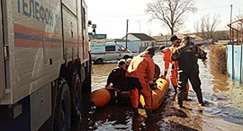 работа спасателей в зоне подтопления. Фото http://34.mchs.gov.ru/operationalpage/operational/item/6731587/ работа спасателей в зоне подтопления. Фото http://34.mchs.gov.ru/operationalpage/operational/item/6731587/