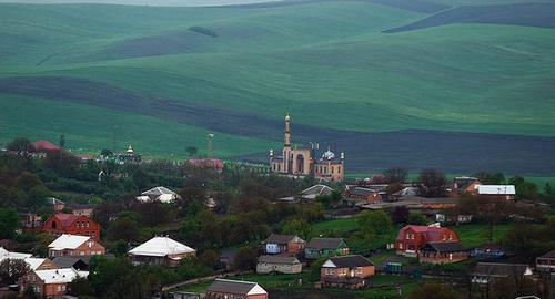 Село Экажево в Ингушетии. Фото Шалиец https://ru.wikipedia.org/wiki/Экажево Село Экажево в Ингушетии. Фото Шалиец https://ru.wikipedia.org/wiki/Экажево