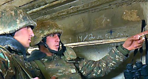 Солдаты армии НКР на передовой Фото: Кадр видео
The NKR Army Channel Солдаты армии НКР на передовой Фото: Кадр видео
The NKR Army Channel