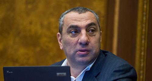 Самвел Алексанян. Фото © Sputnik / Asatur Yesayants
https://ru.armeniasputnik.am/politics/20180309/10840312/armyanskij-oligarh-hochet-sdelat-mehrom-erevana-svoego-plemyannika.html Самвел Алексанян. Фото © Sputnik / Asatur Yesayants
https://ru.armeniasputnik.am/politics/20180309/10840312/armyanskij-oligarh-hochet-sdelat-mehrom-erevana-svoego-plemyannika.html