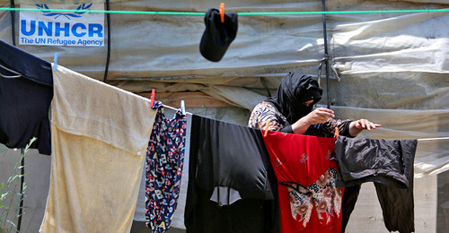 Сирийские беженцы. Фото: REUTERS/Ali Hashisho Сирийские беженцы. Фото: REUTERS/Ali Hashisho