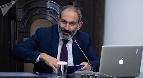 Никол Пашинян. Фото © Sputnik / Asatur Yesayants

https://ru.armeniasputnik.am/politics/20180621/12788436/premer-armenii-ne-prinyal-otstavku-tandilyan.html