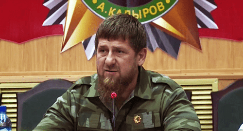 Кадыров на встрече с силовиками 22 августа. Кадр видеосюжета Грозный-ТВ https://www.youtube.com/watch?v=Hfo3TU0-nQg Кадыров на встрече с силовиками 22 августа. Кадр видеосюжета Грозный-ТВ https://www.youtube.com/watch?v=Hfo3TU0-nQg