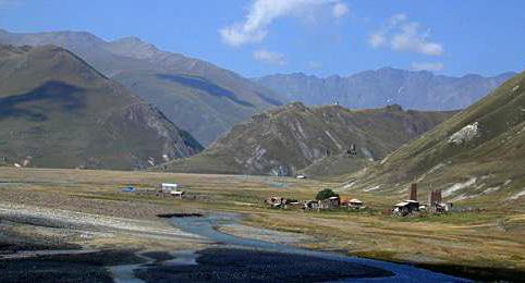 Трусовское ущелье. Фото: daduNI https://ru.wikipedia.org Трусовское ущелье. Фото: daduNI https://ru.wikipedia.org