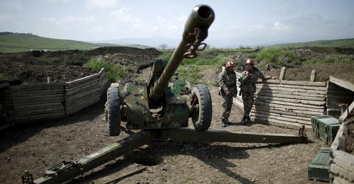 На линии соприкосновения в Нагорном Карабахе. Фото: REUTERS/Staff На линии соприкосновения в Нагорном Карабахе. Фото: REUTERS/Staff