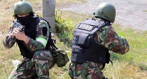 Сотрудники СОБРа. Фотоhttp://nac.gov.ru/antiterroristicheskie-ucheniya/operativnym-shtabom-v-lipeckoy-oblasti-proveden-3.html Сотрудники СОБРа. Фотоhttp://nac.gov.ru/antiterroristicheskie-ucheniya/operativnym-shtabom-v-lipeckoy-oblasti-proveden-3.html
