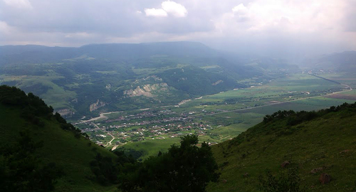 Вид на Заюково, КЧР. Фото KBR-chik https://ru.wikipedia.org/wiki/Заюково Вид на Заюково, КЧР. Фото KBR-chik https://ru.wikipedia.org/wiki/Заюково