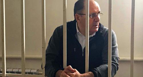 Оюб Титиев в зале суда. Фото Патимат Махмудовой для "Кавказского узла" Оюб Титиев в зале суда. Фото Патимат Махмудовой для "Кавказского узла"